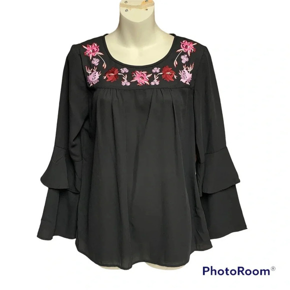 Ruff Hewn Grey black bell sleeve baby doll shirt size small NWT - Picture 1 of 12